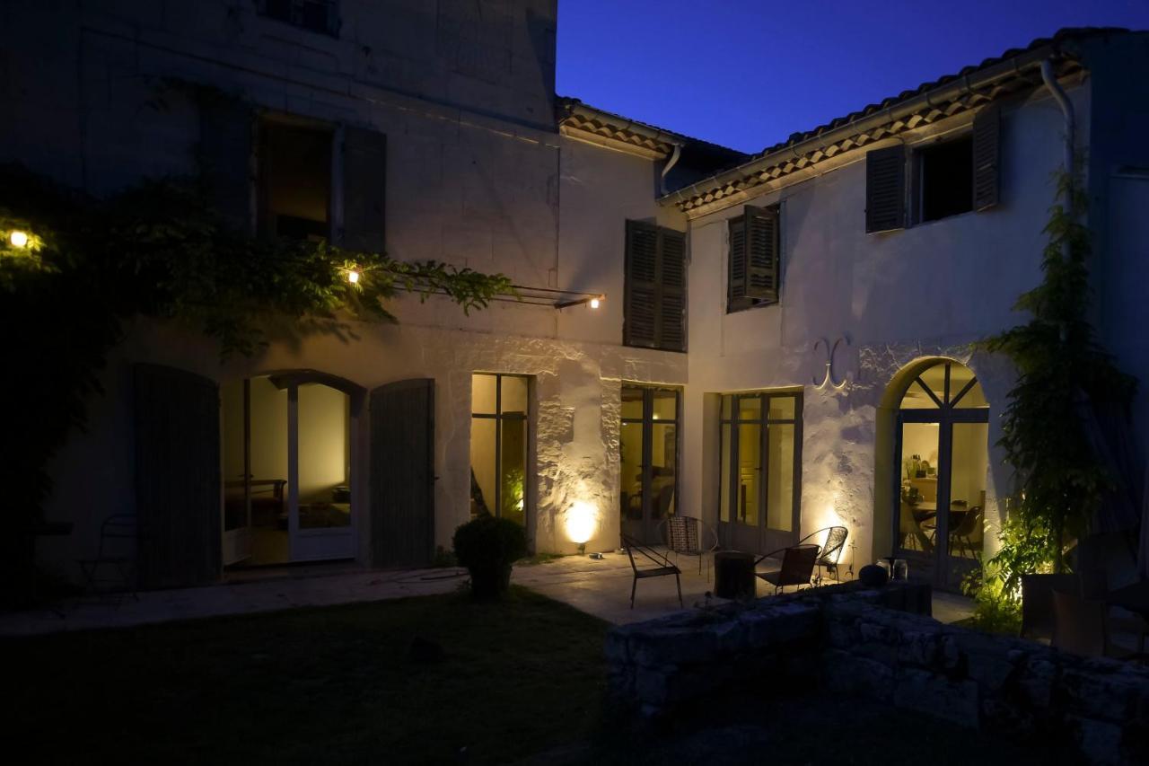 Les Chambres D'Agmara Арл Екстериор снимка