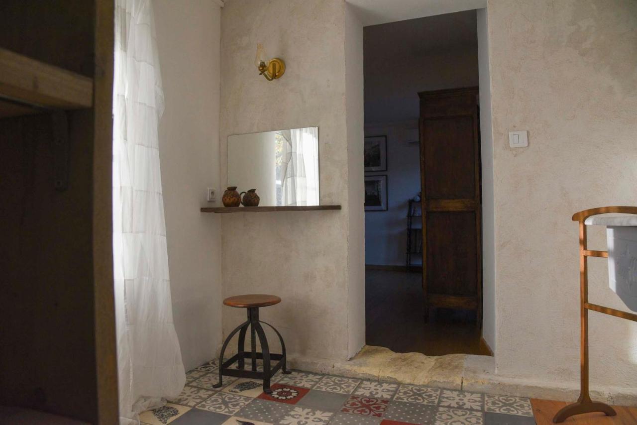 Les Chambres D'Agmara Арл Екстериор снимка