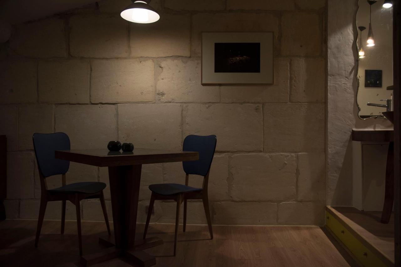 Les Chambres D'Agmara Арл Екстериор снимка